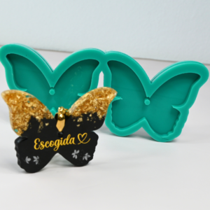 Double butterfly silicone mold for resin